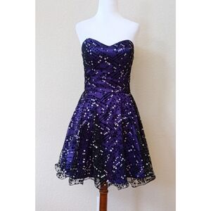 Masquerade vintage Y2K purple and glitter tulle strapless dress